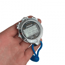 Cyfrowy stoper w metalowej obudowie 10 międzyczasów